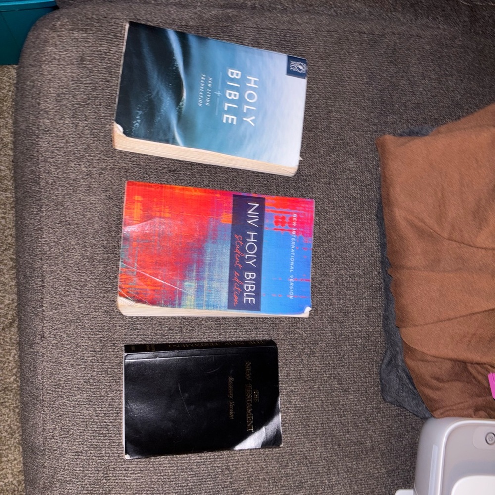 Bibles - 1$ each